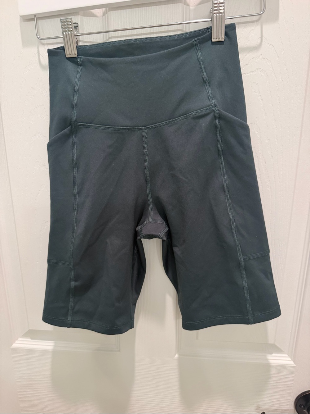 Girlfriend Collective High-Rise Pocket Bike Shorts in Dark Teal / Slate Blue - S